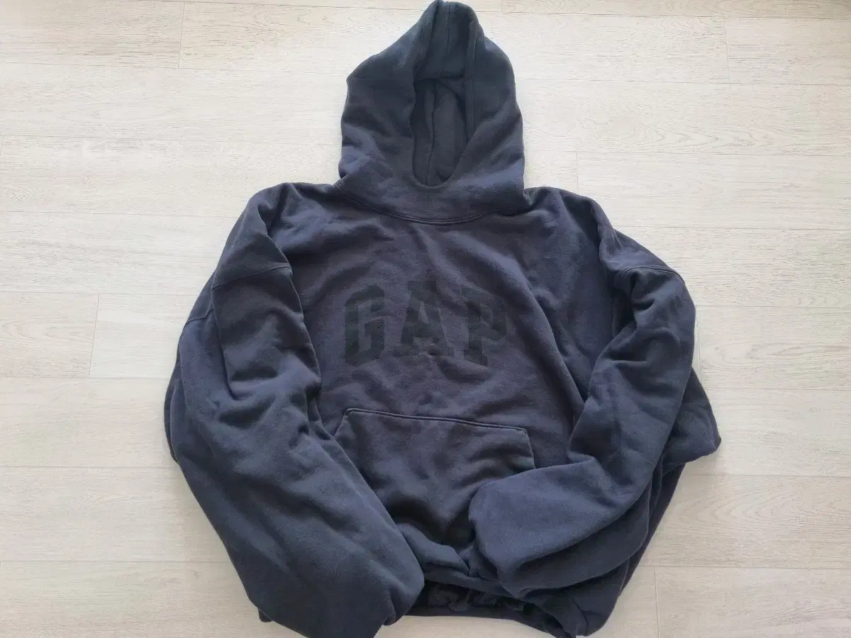 E.JI Gap Engineered by Balenciaga Dove Hoodie Washed Black Size L