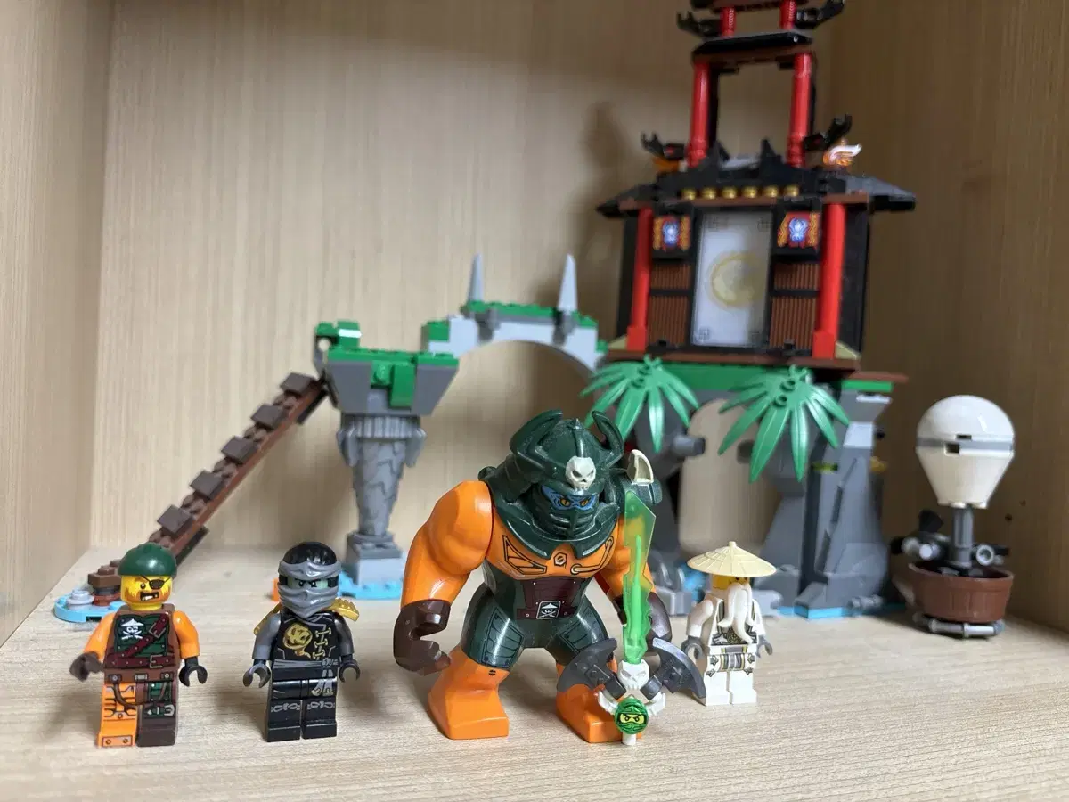 LEGO NINJAGO (Pirate Ninjago) 70604 Tigerwidow Island Bulk