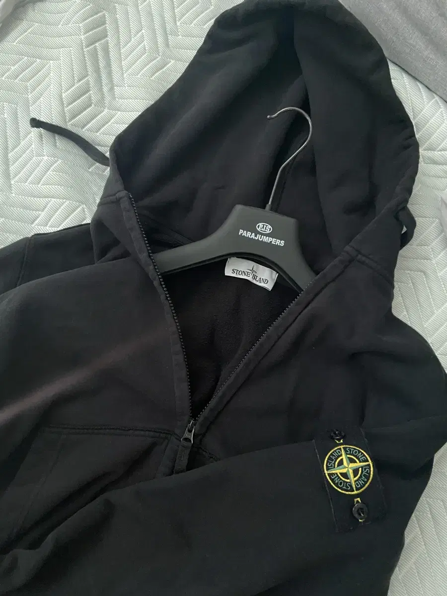 Stone Island Hooded Up (Option O)