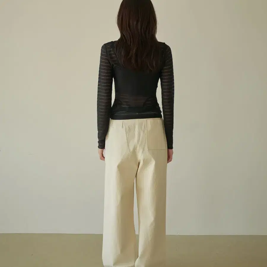 Ouro 아우로 탑 레이어드 LACE SET-UP [ BLACK ]