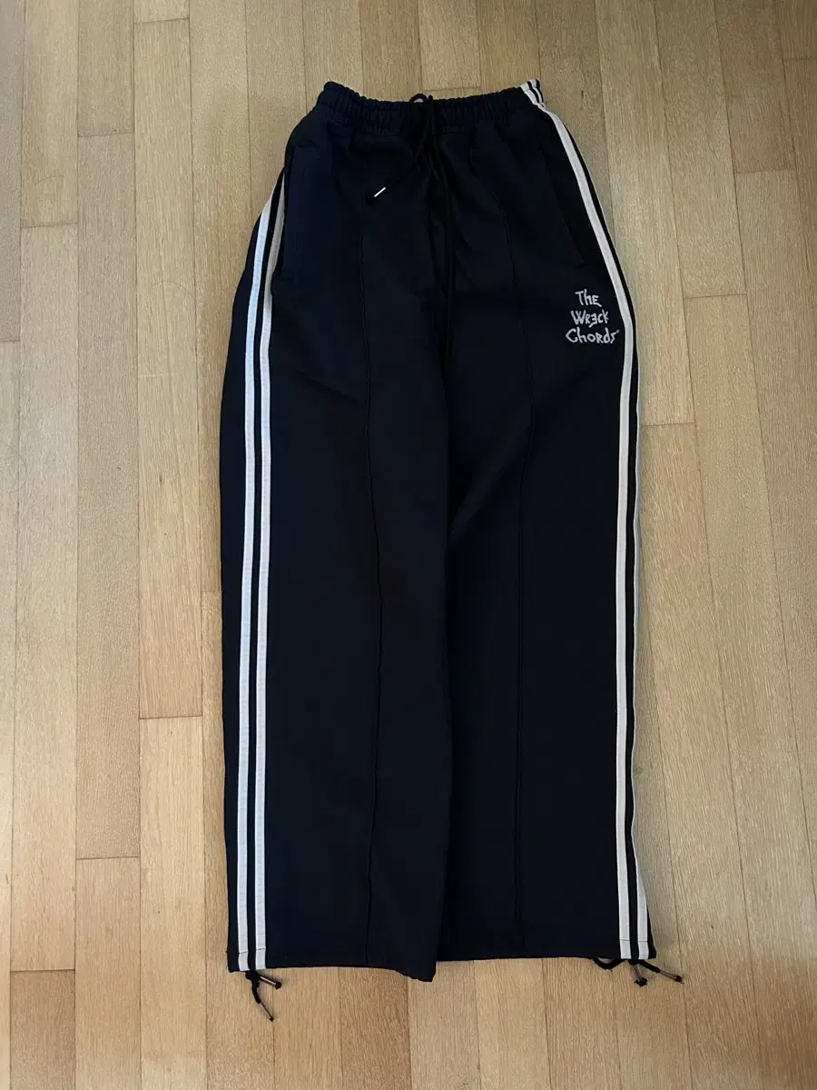 [2] Weckoz Roll Track Pants Black