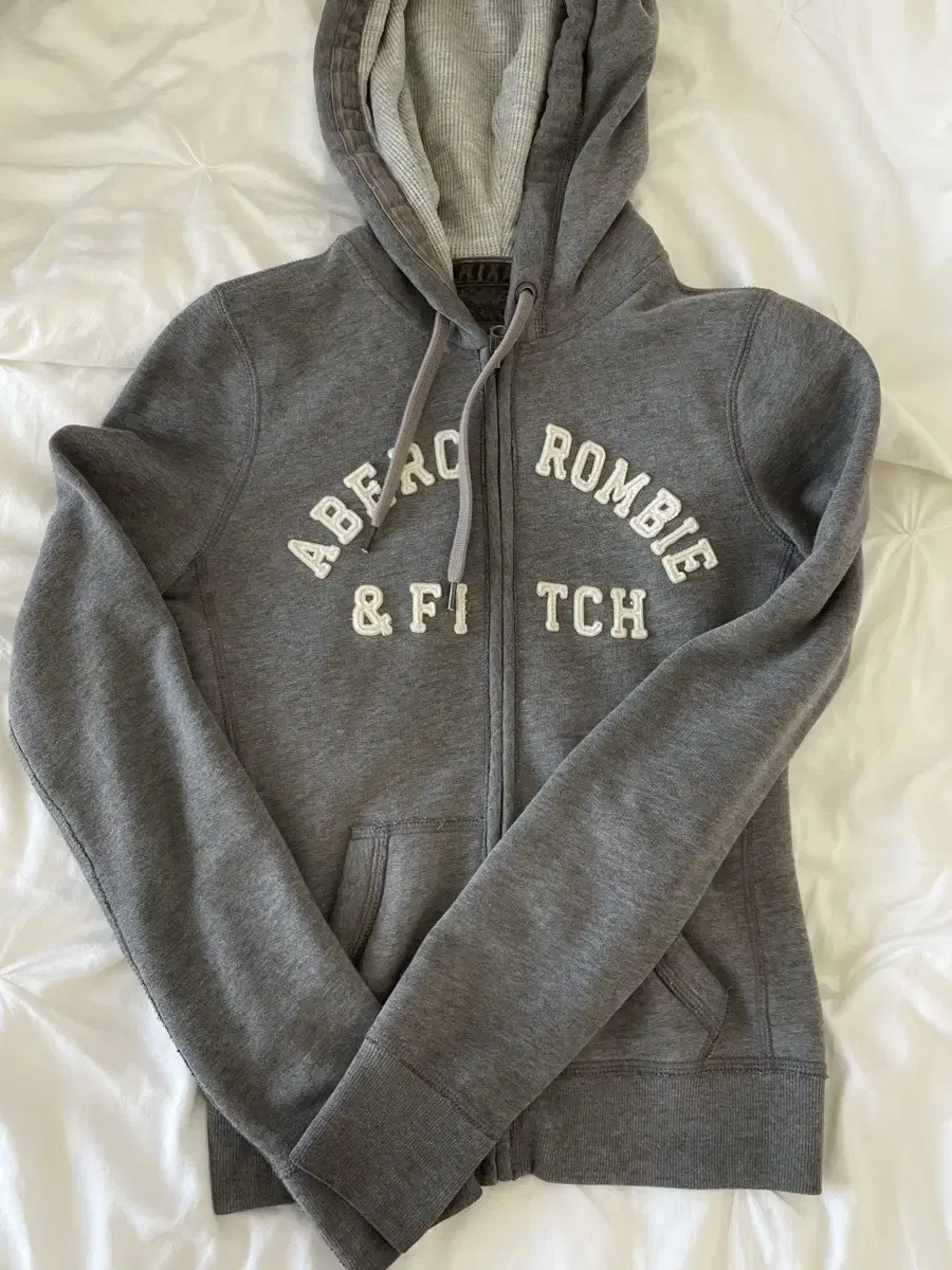 Abercrombie Hooded Zip-up Grey XS