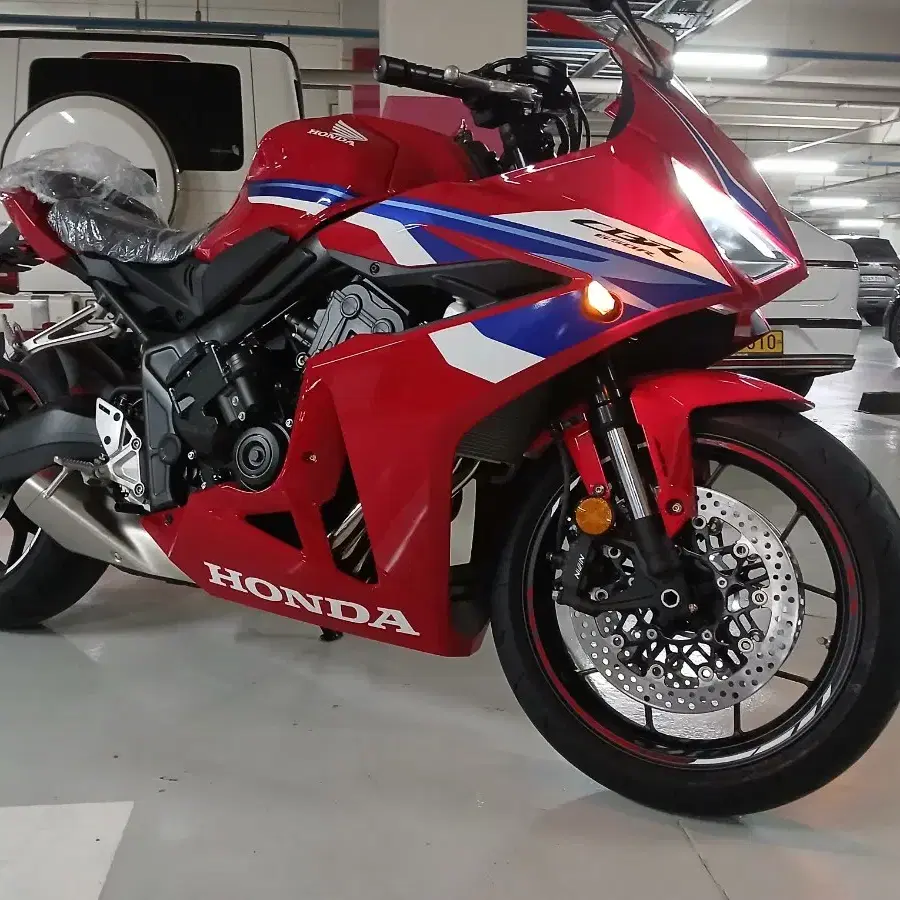 CBR650R 신품 E-CLUtch모델