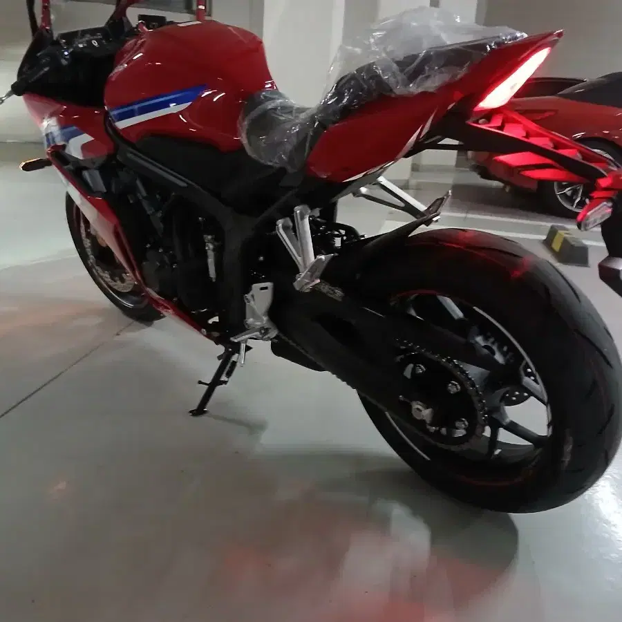 CBR650R 신품 E-CLUtch모델