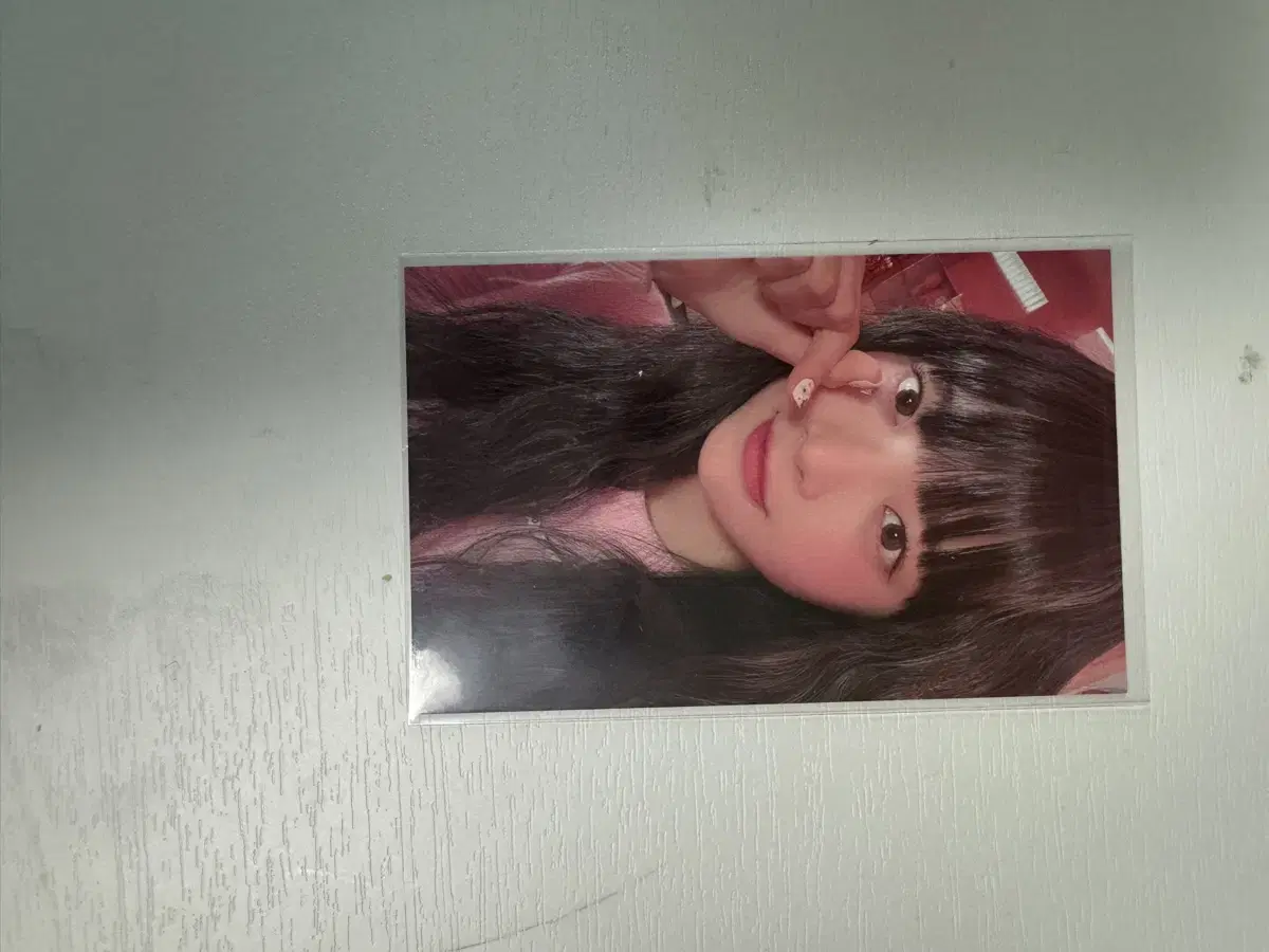 hong eunchae japan earrings photocard sell le sserafim hong eunchae photocard photocard sell