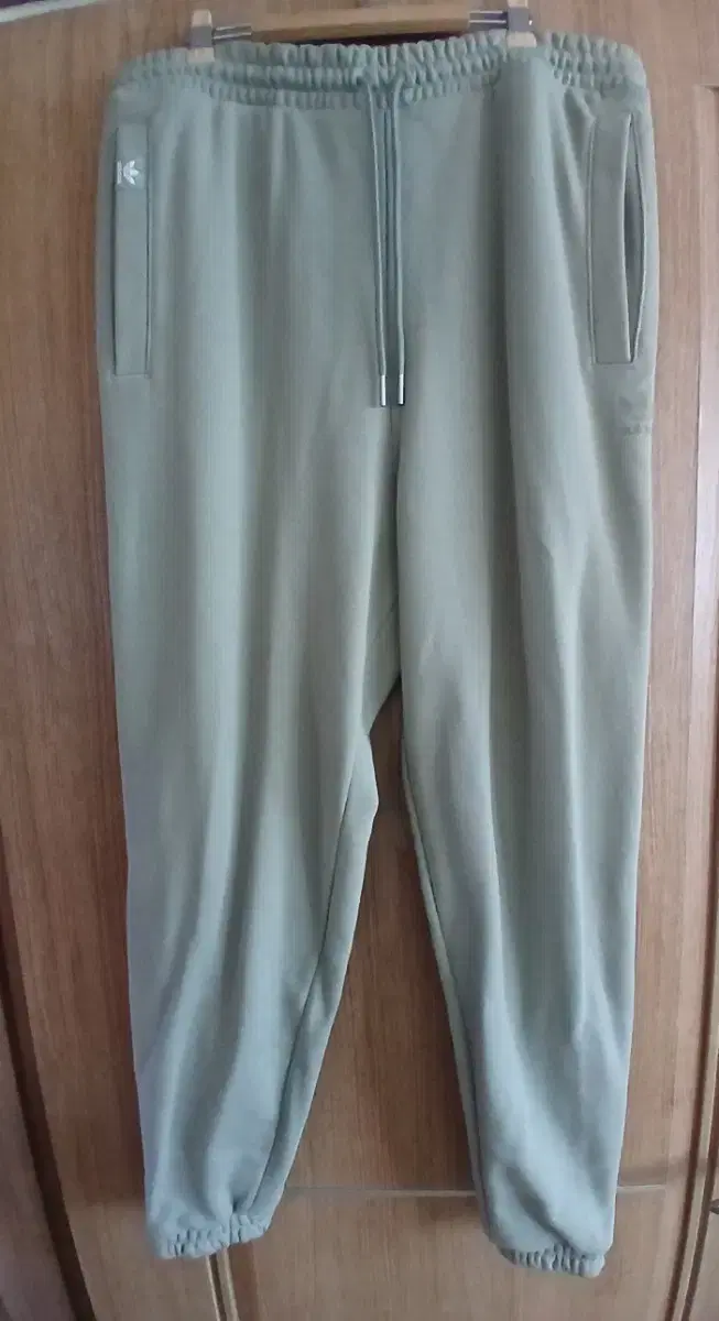 Price Drop) Men's Adidas Essential Jogger Pants