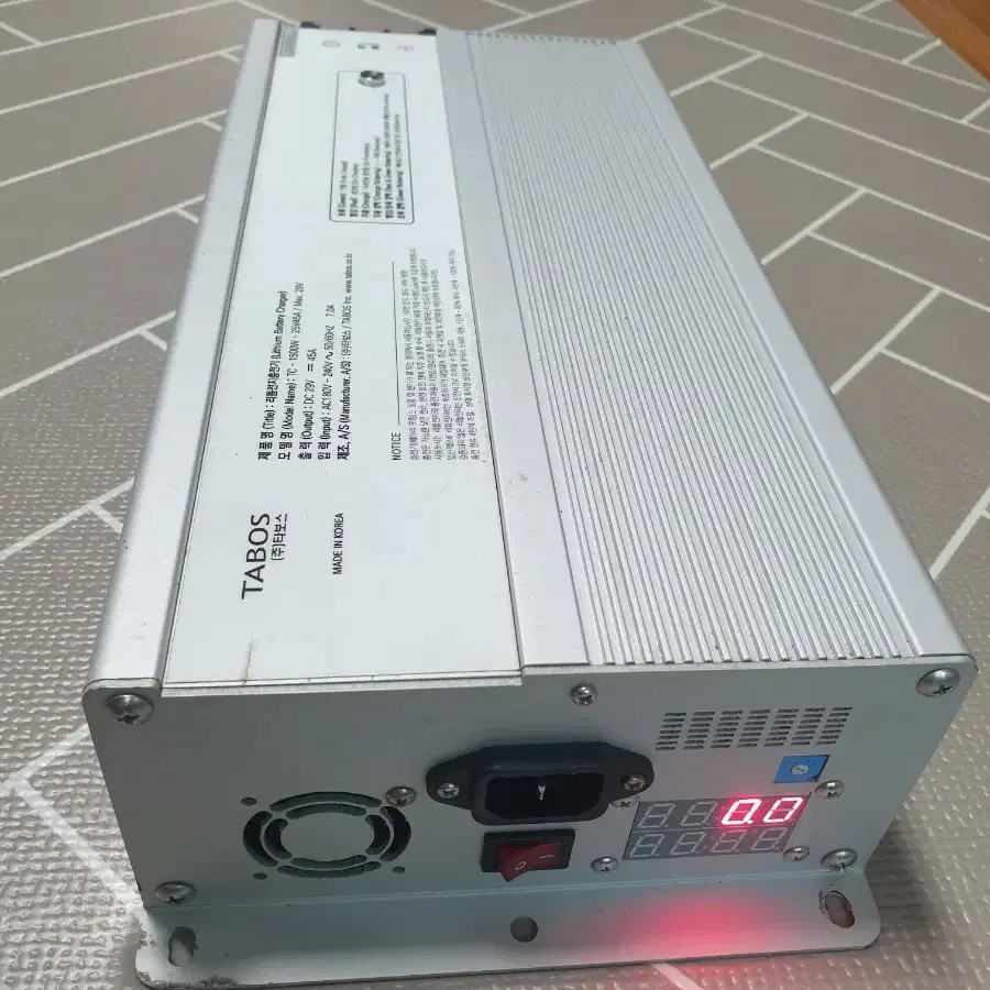 타보스 리튬전지 충전기 TC-1500W-25V45A