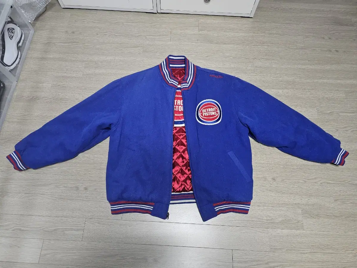 Detroit Mitchell & Ness Varsity Reversible Jacket US 2XL