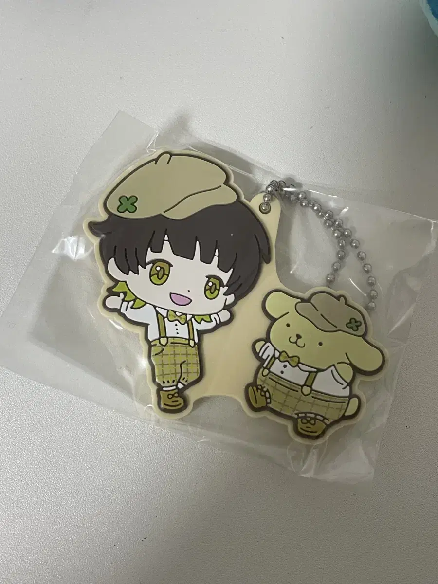 BLUELOCK Bachira Pompompurin keyring wts