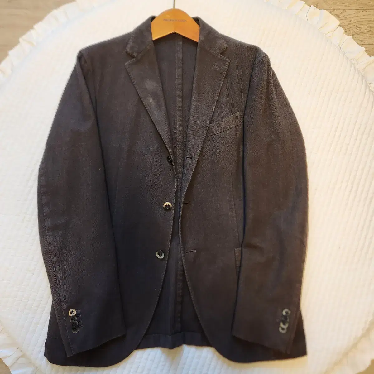 Bolioli three-button blazer size 48