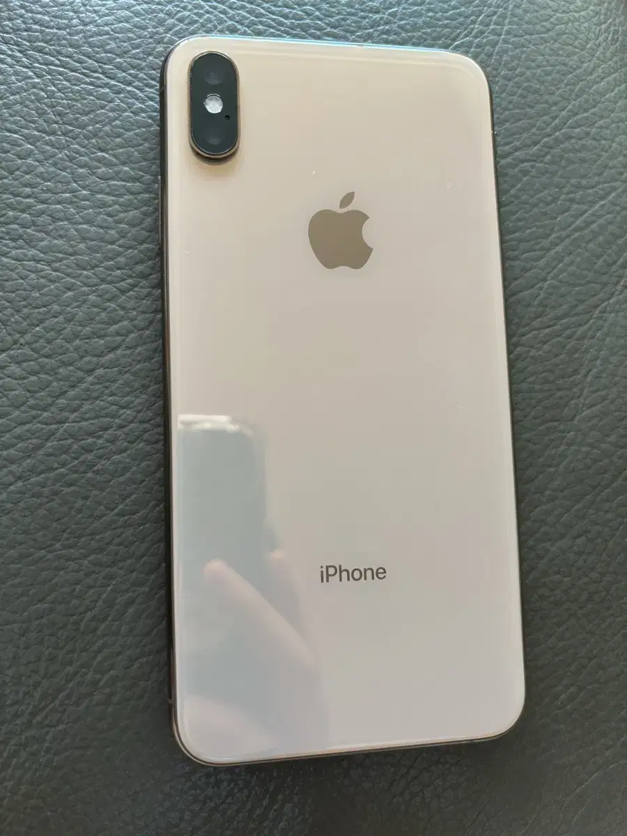 Sell iPhone Xs max 256g Gold