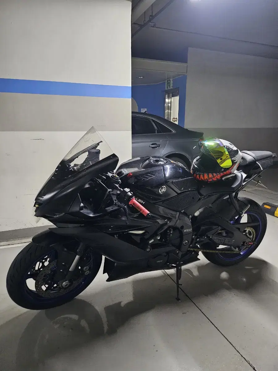 야마하 YZF-R6