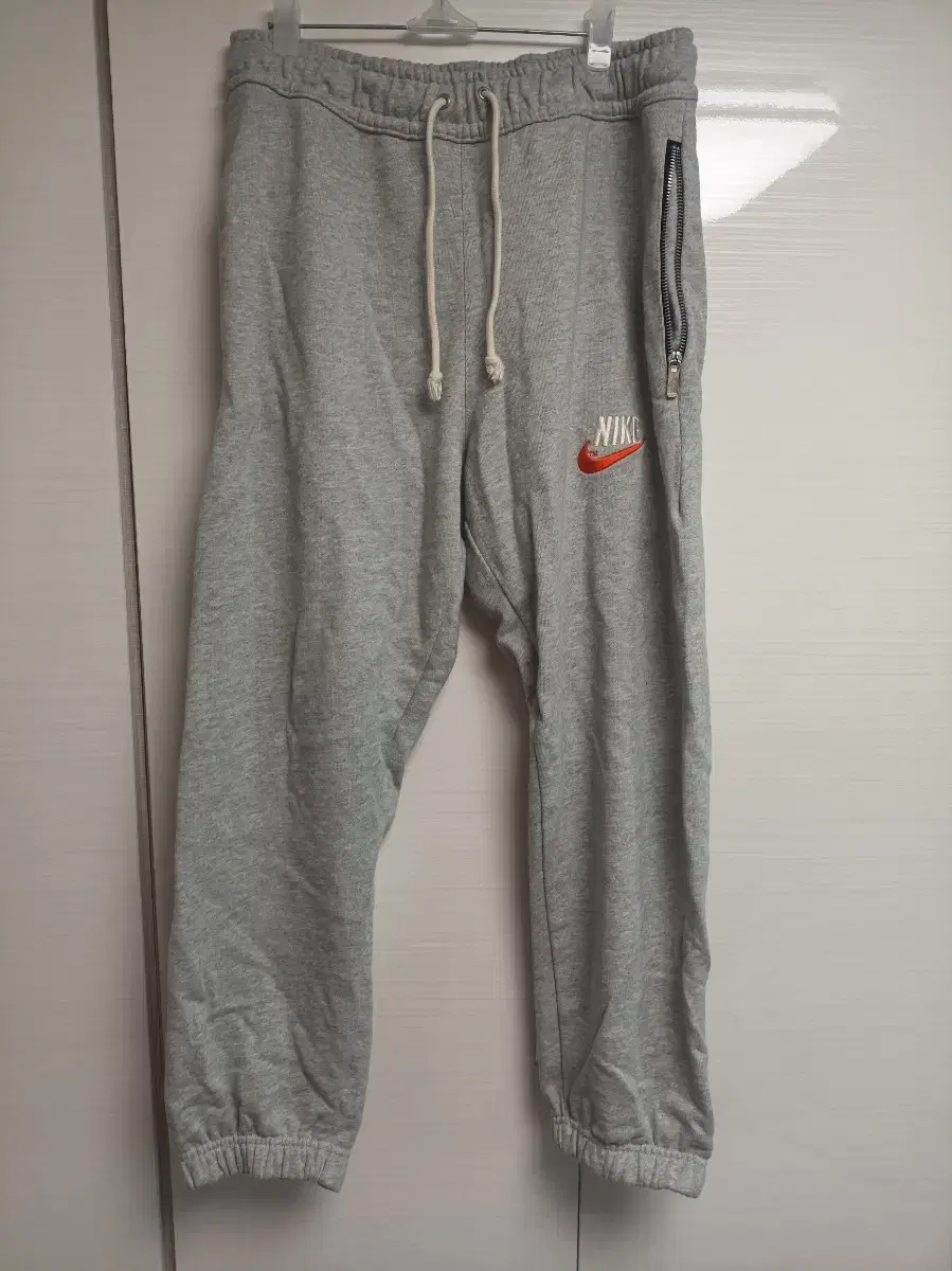 Nike Jogger Zip Pants M-L