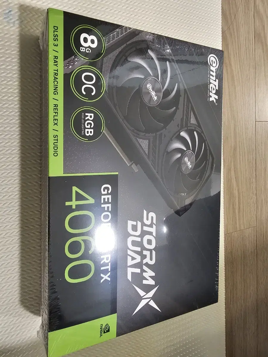 이엠텍 지포스 Emtek Geforce RTX 4060 STORM X