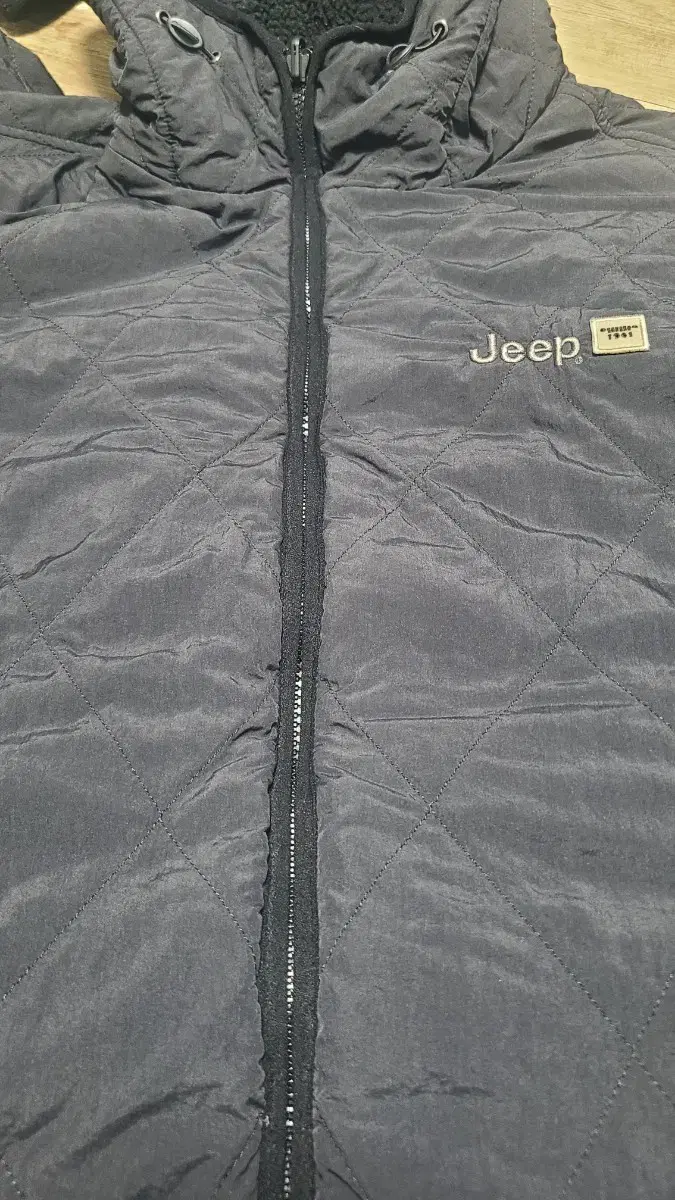 jeepReversible hood zip-up jumper 100