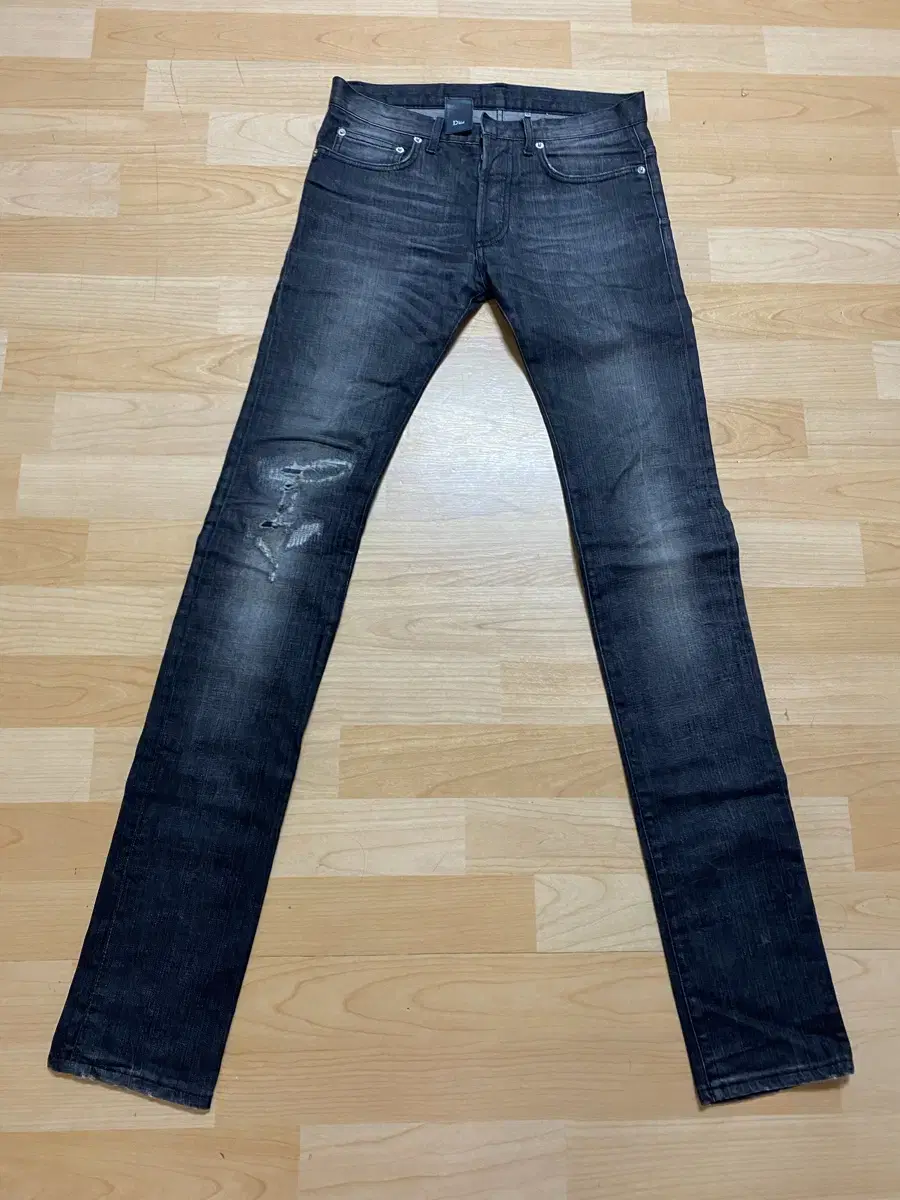 Discount) Dior Homme Black Refurbished Jake Size 28