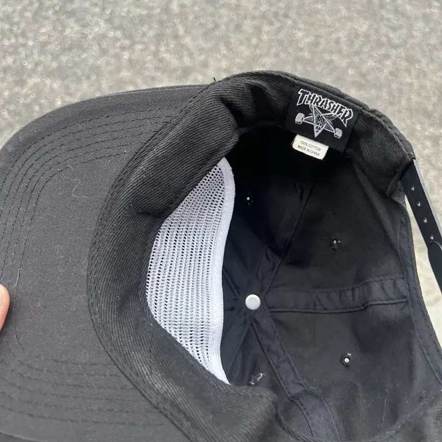 Thrasher cap