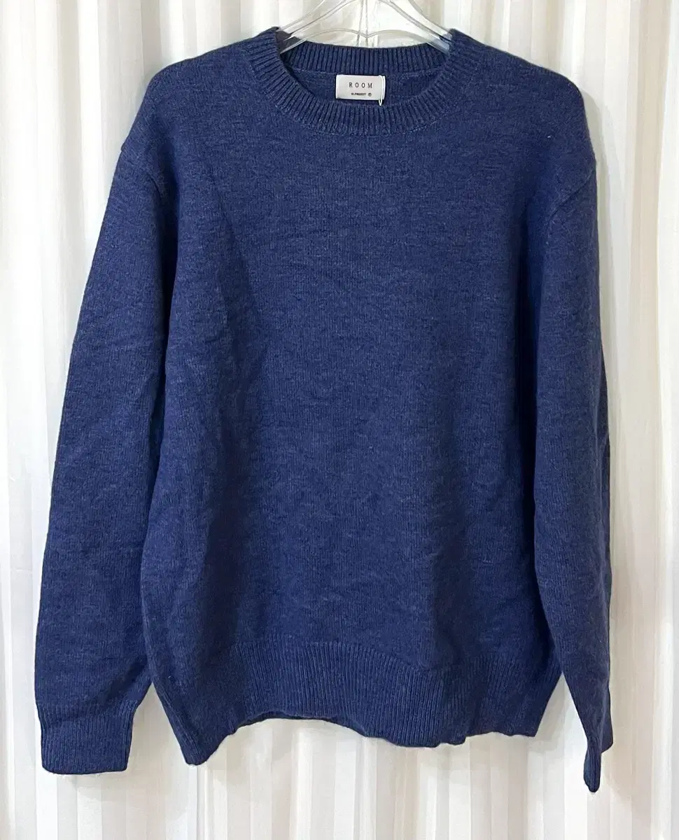 (NEW) ROOM Melange bloo Round neck knit unisex