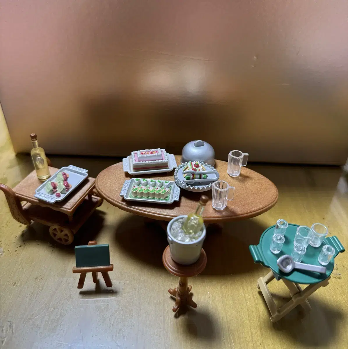 Sylvanian Partial Tablesets