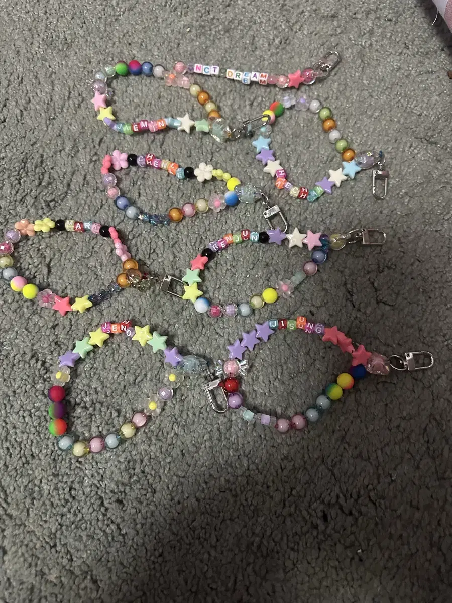 Set of NCT Dream Beads keyring 