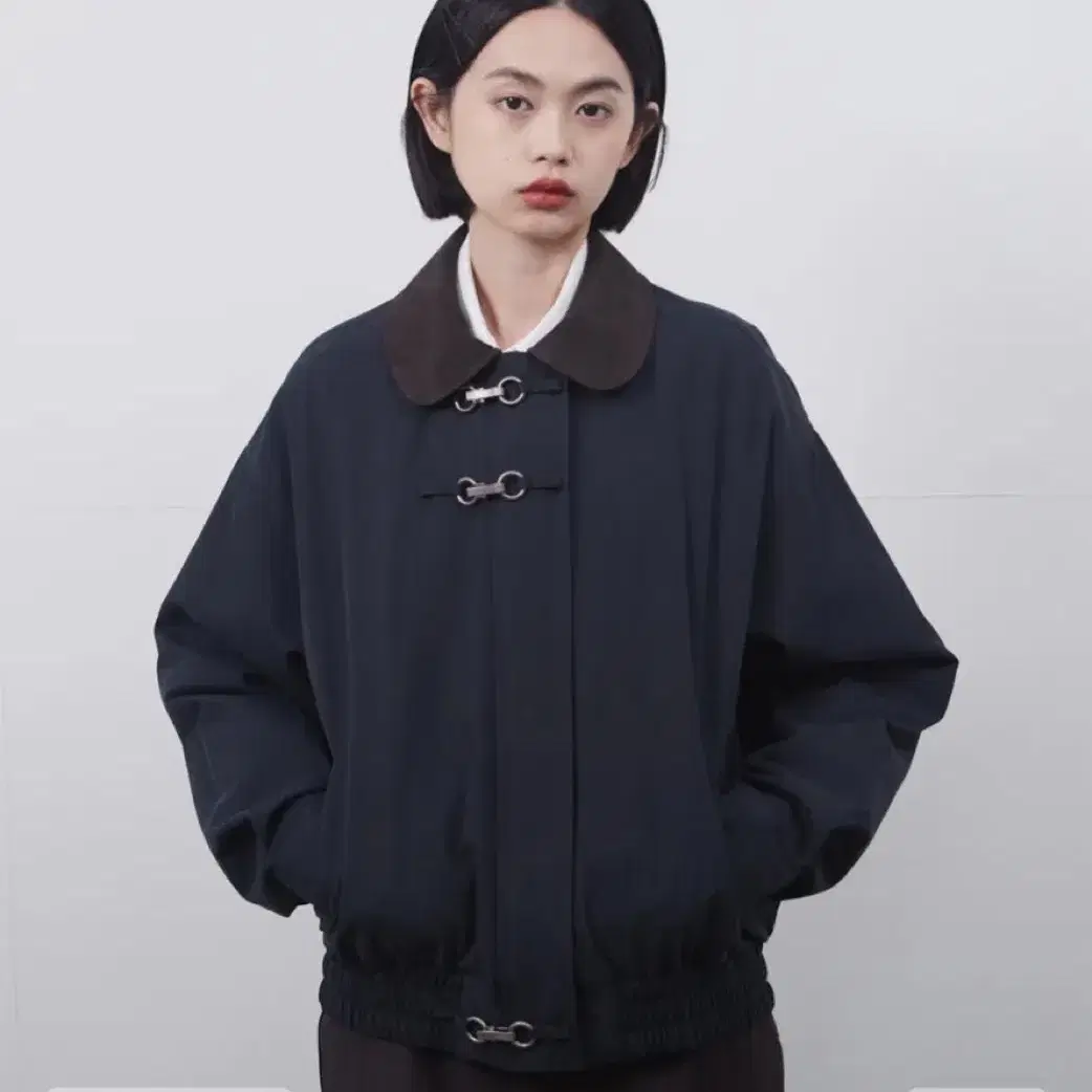 오헤시오 봄버 자켓 BUCKLE BOMBER JACKET