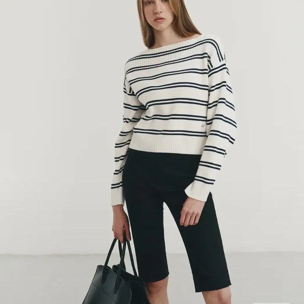 던스트 striped knit top navy S사이즈