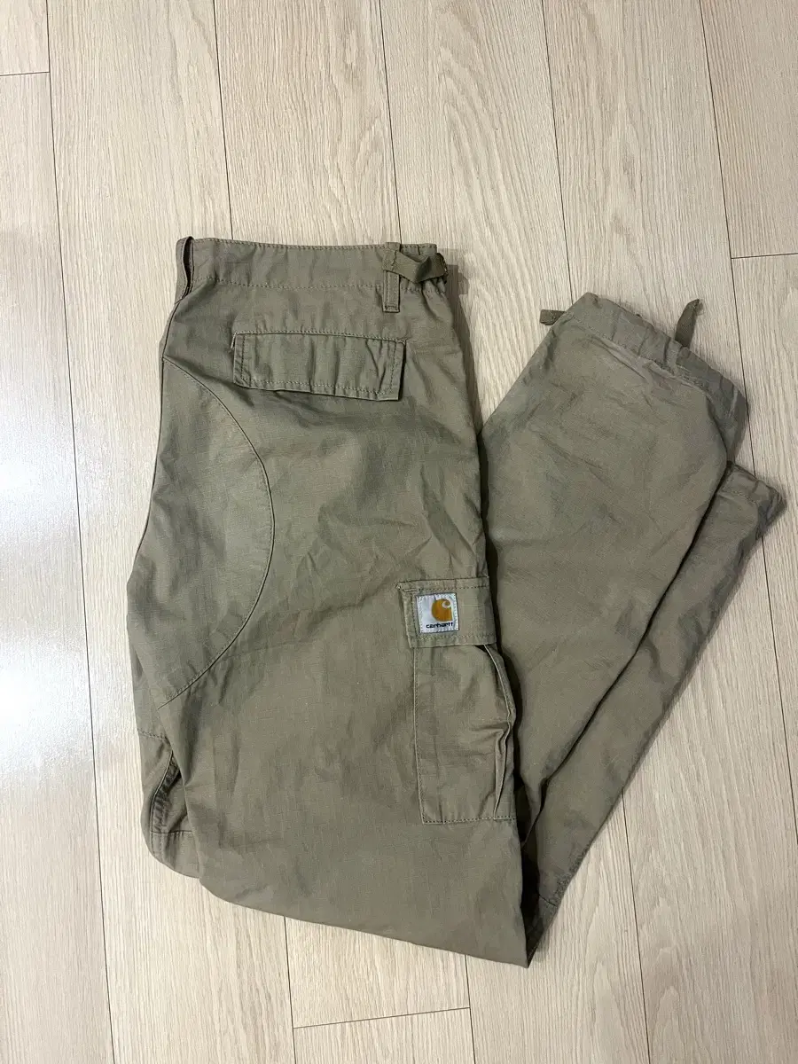 Calhart Wip Aviation Regular Cargo Pants Beige 30-32