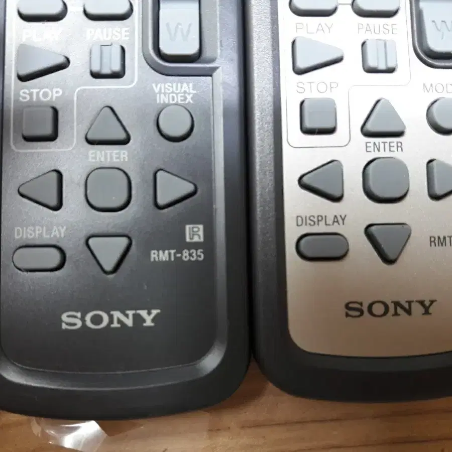 소니 Sony 캠코더리모컨 RMT-835. RMT-845. 판매합니다.