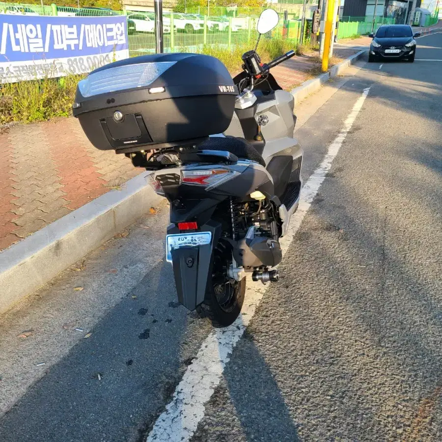 -> sym vsx125 24년 6월 구매 (보증 유) 적산 1885km