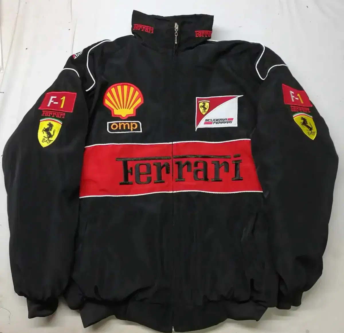 [M] Ferrari F-1 Jacket Black size M