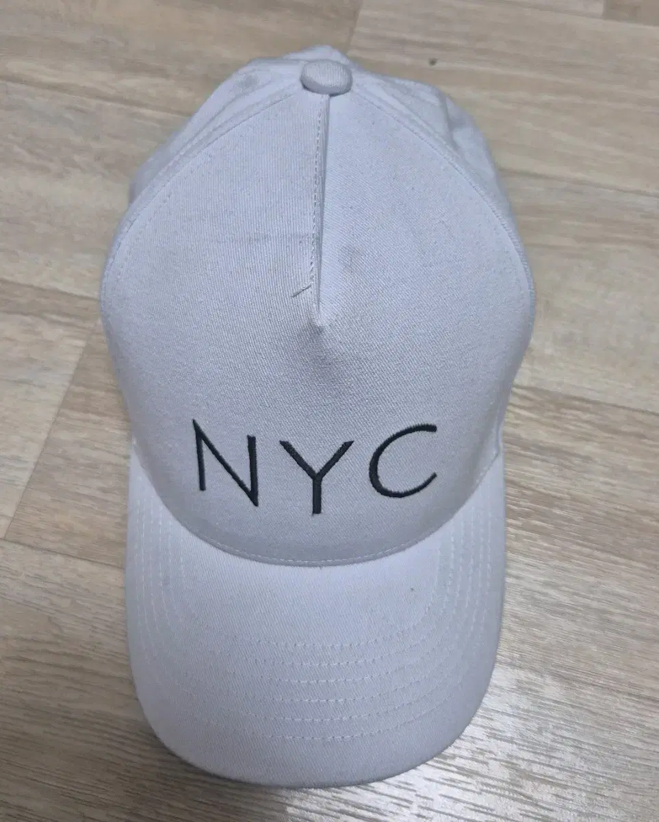 뉴에라 NYC 면모자 팔아요