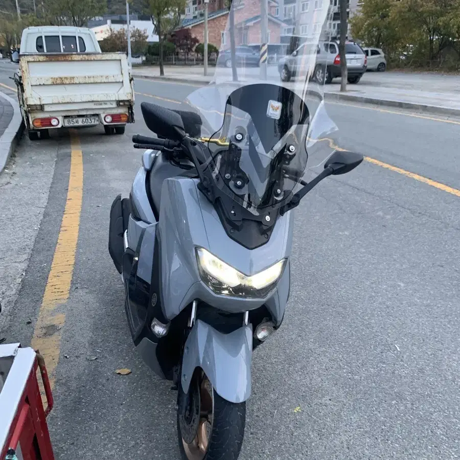 nmax125