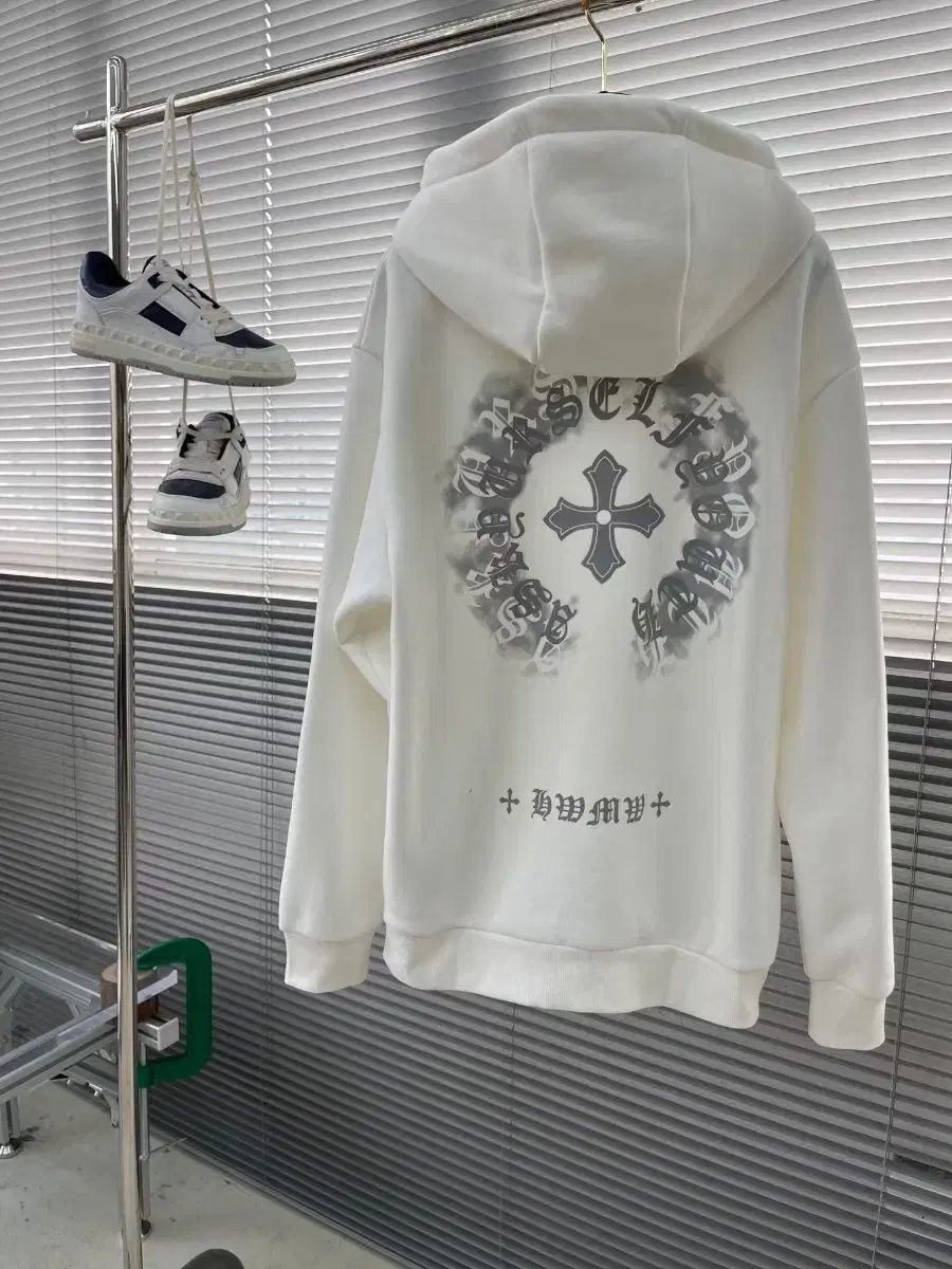 Chrome Hearts White Hooded Print Man-to-Man Coat