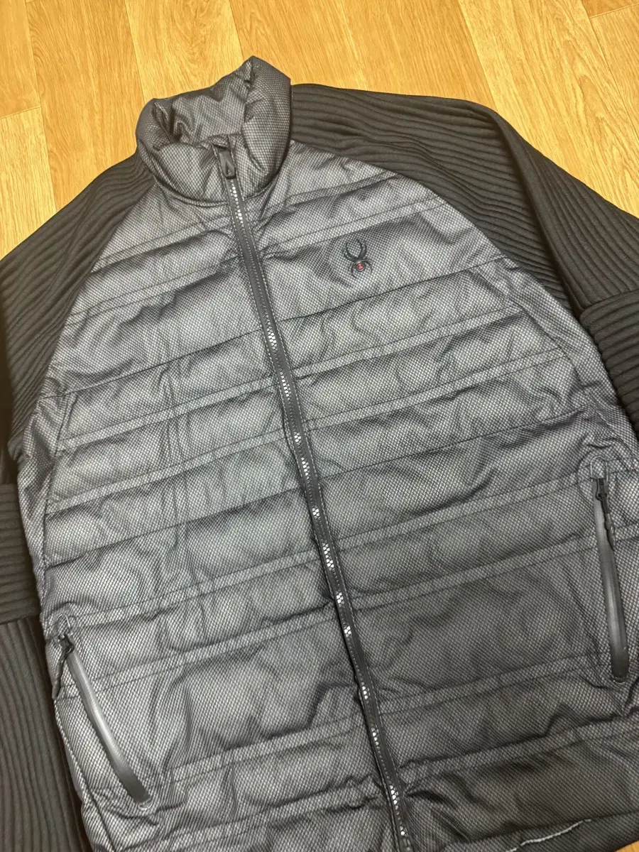 Spider Hybrid Padded Jacket