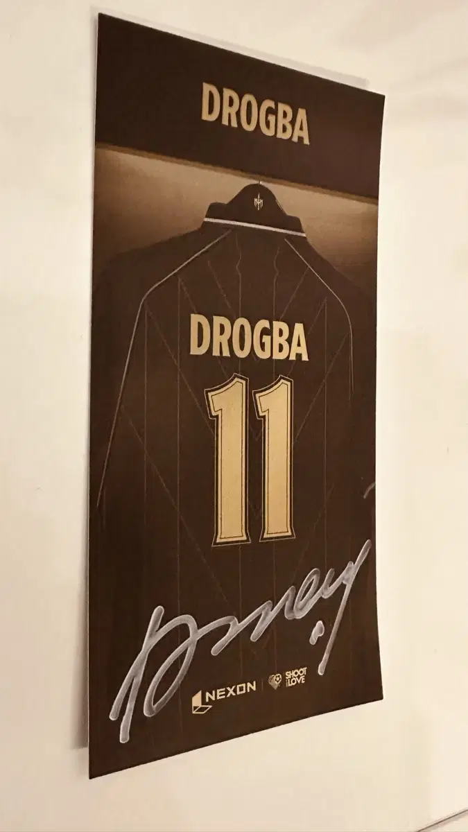 Ikon Match Drogba Signature