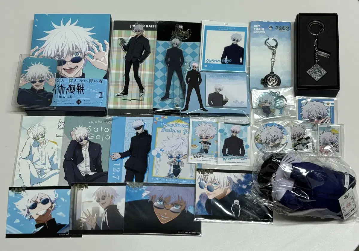 Zuu Spinning Gojo Satoru Goods bulk / acrylic stand blu-ray postcard Marukuji