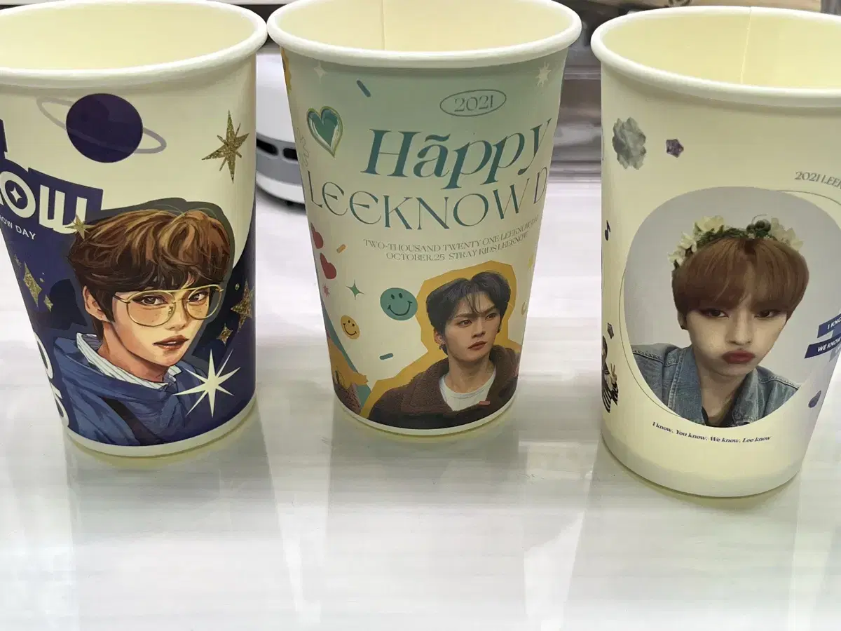 Quick sale) straykids skz lee know raw ka paper cups