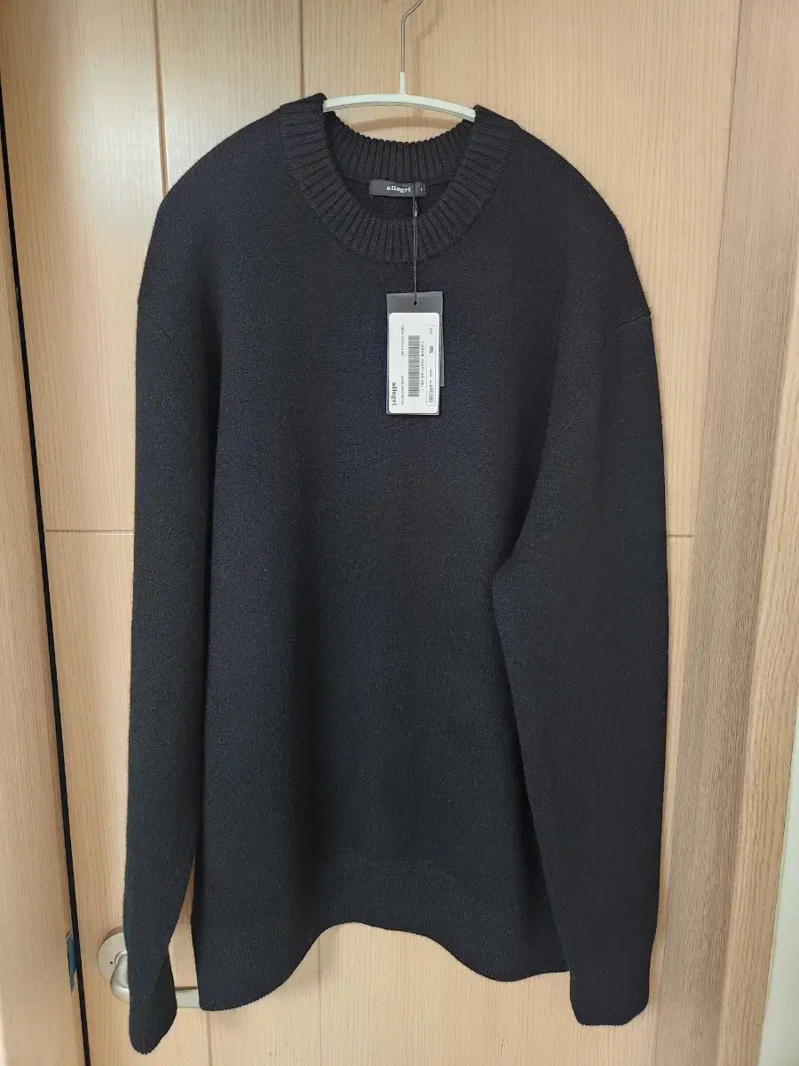 [L]Allegri 22fw Cashmere100 semi over crew neck sweater black