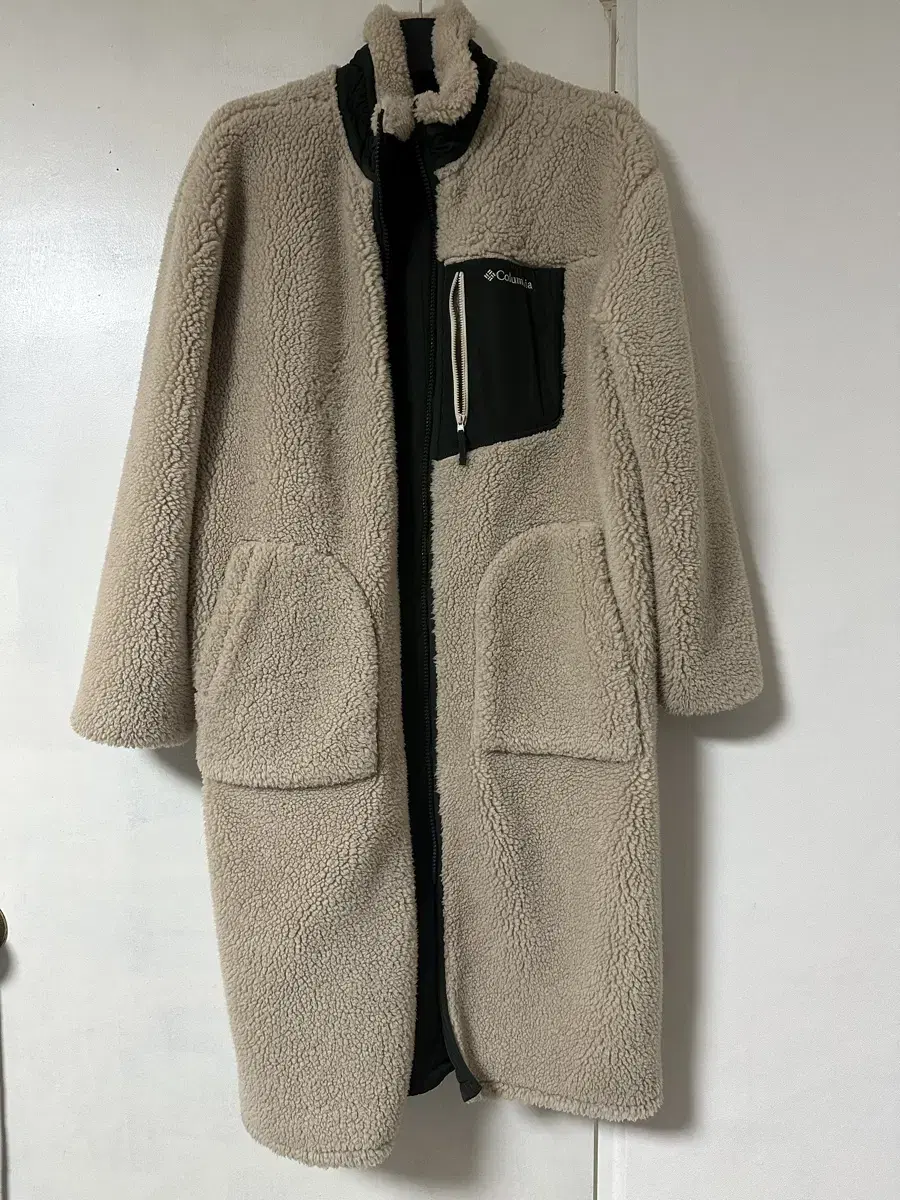 Colombia Furless Reversible Long Coat L