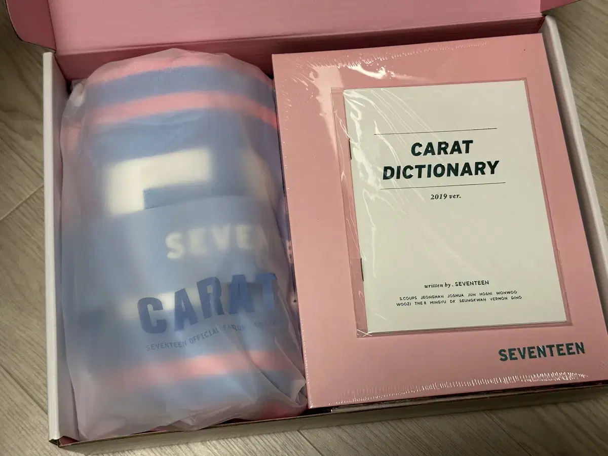 Seventeen Fan Club 4 Carat Kit