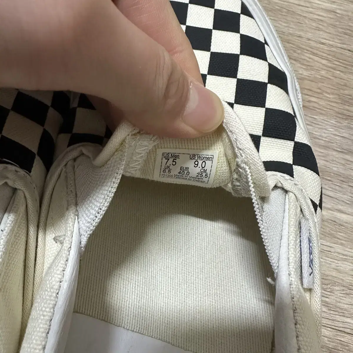 [VANS] 클래식 체커보드 볼트 255