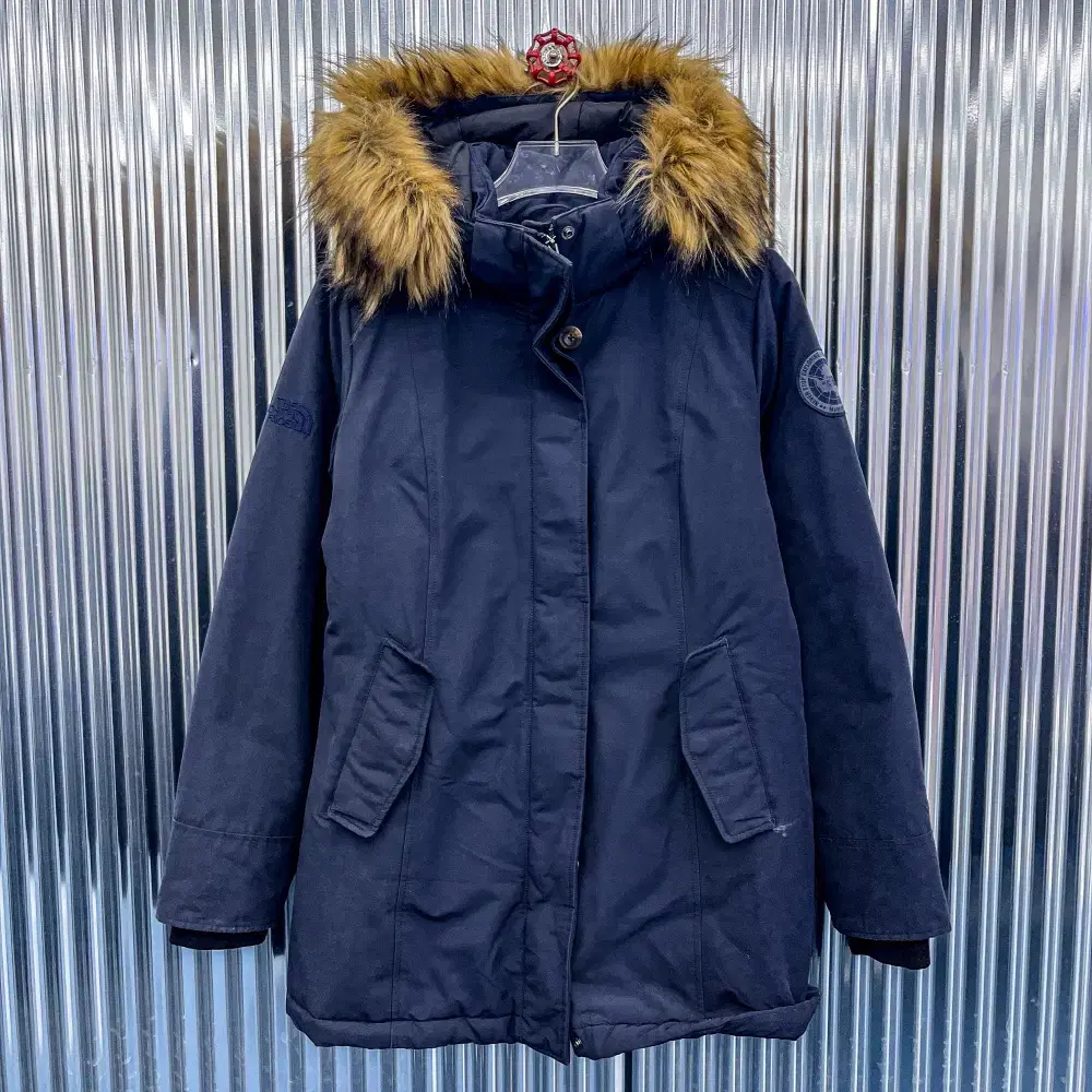 The North Face McMurdo 15 Down Parka (Domestic M) CE646