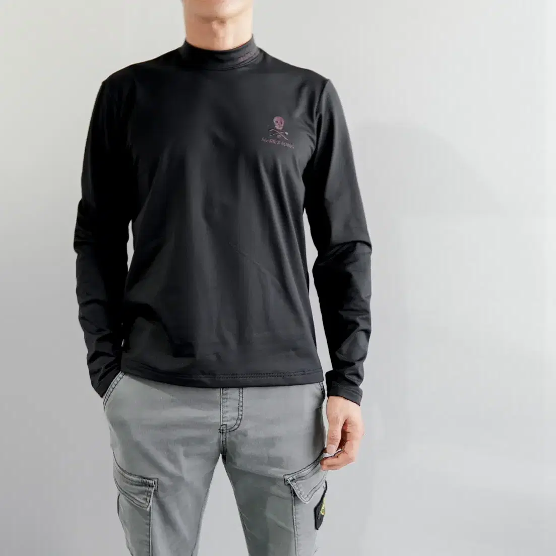 마크앤로나 수입고급 LOGO POINT LS HIGHNECK