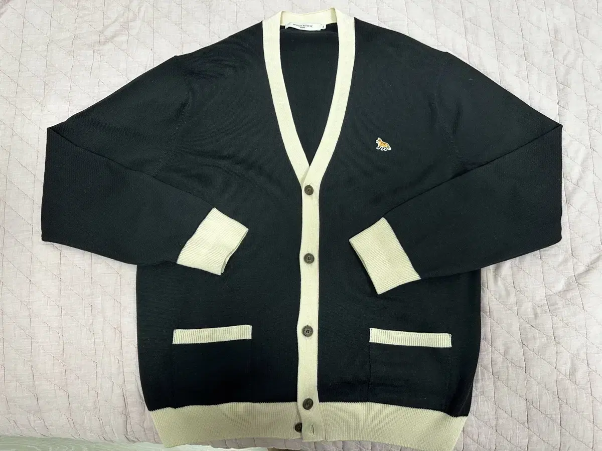 [XXL] Maison Kitsune Baby Fox Bicolor Cardigan Black for Sale.