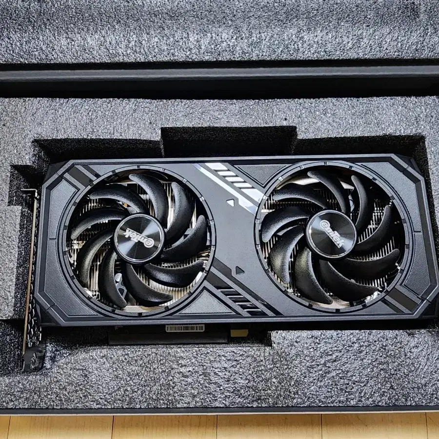 이엠텍 RTX 4070 STORM X Dual D6 12G