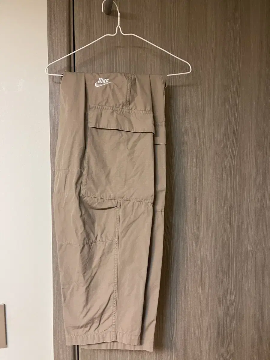 [XXL]Nike Ivory Cargo Pants