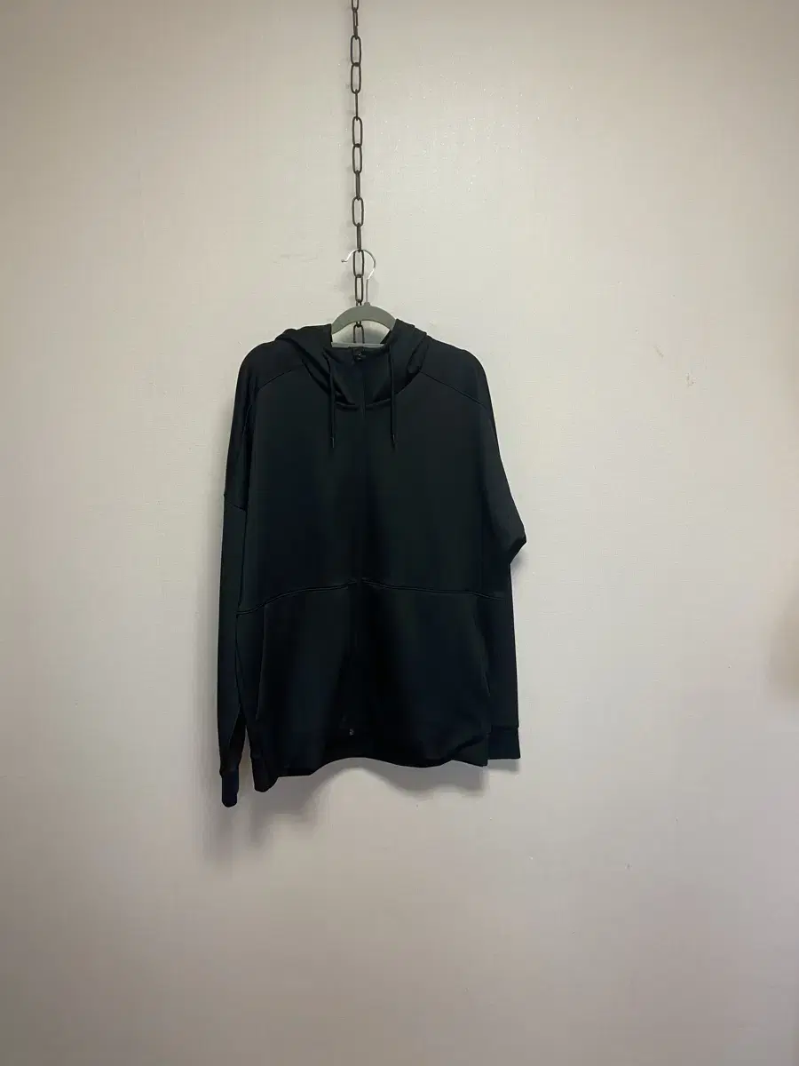 [Adidas] Black Training Jacket (size 110)