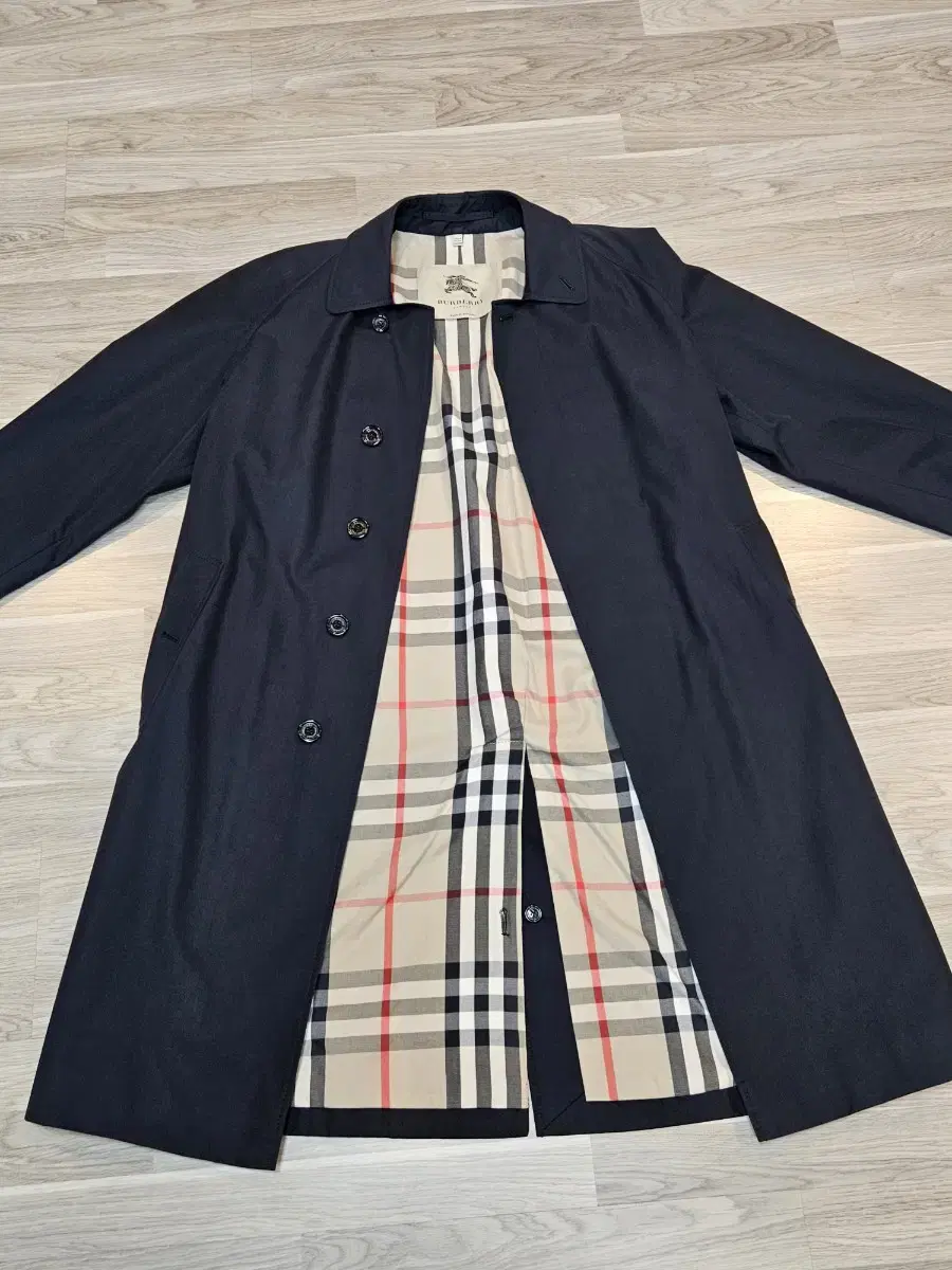 Burberry Reglan Trench Maccoat 46