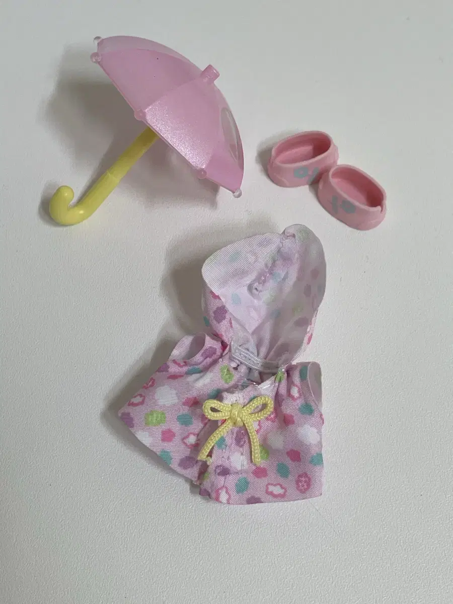 Sylvanian Rainy Day Walk Costume Props