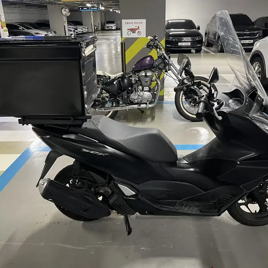 혼다 PCX 125 22년식 ABS